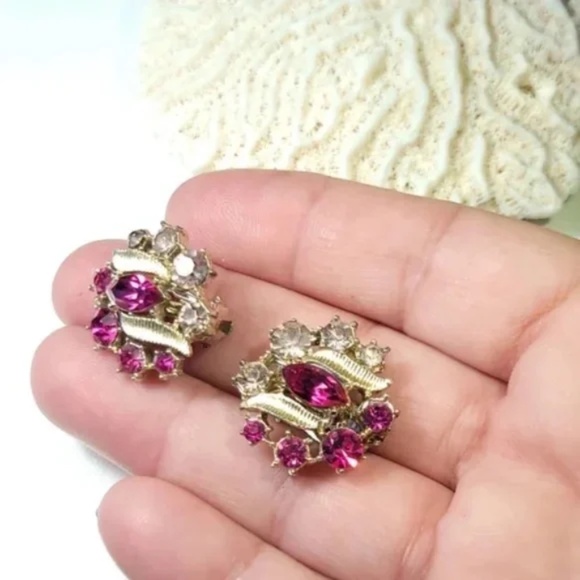 Deep Magenta Rhinestone Vintage Earrings - Picture 3 of 8